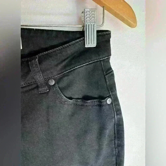 Women’s Peppered Denim black pants fringe ankle hem size 26 zip closure - Picture 7 of 15